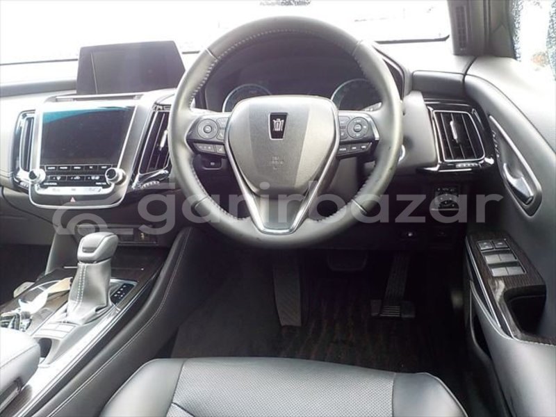 Big with watermark toyota crown dhaka dhaka 46841