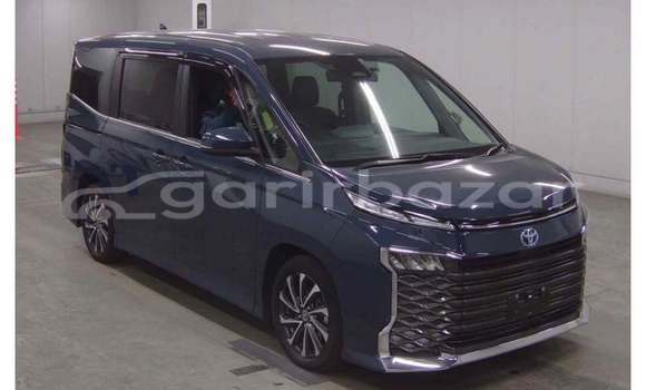 কেনা ব্যবহৃত Toyota Voxy Blue গাড়ী মধ্যে ঢাকা মধ্যে Dhaka কেনা ব্যবহৃত Toyota Voxy Blue গাড়ী মধ্যে ঢাকা মধ্যে Dhaka