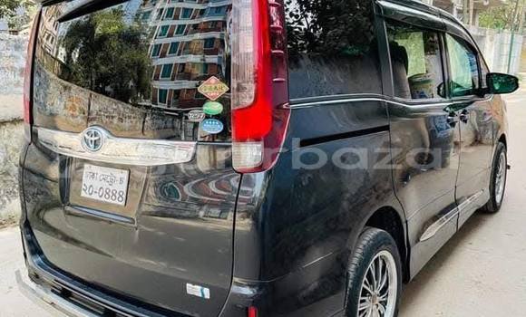 কেনা ব্যবহৃত Toyota X Noah Black গাড়ী মধ্যে ঢাকা মধ্যে Dhaka কেনা ব্যবহৃত Toyota X Noah Black গাড়ী মধ্যে ঢাকা মধ্যে Dhaka