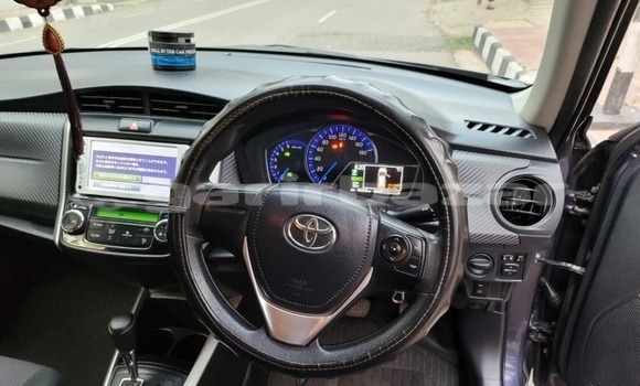 Buy Used 2014 Toyota Fielder in Dhaka, Dhaka Buy Used 2014 Toyota Fielder in Dhaka, Dhaka