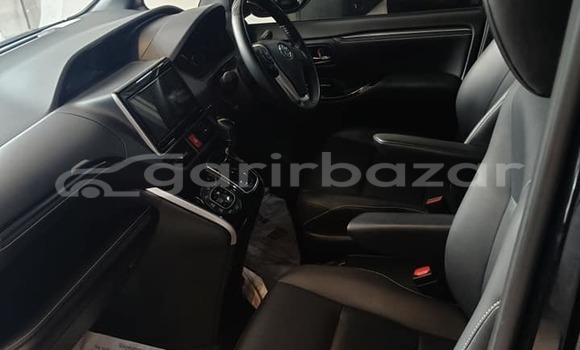 কেনা ব্যবহৃত Toyota Esquire Black গাড়ী মধ্যে ঢাকা মধ্যে Dhaka কেনা ব্যবহৃত Toyota Esquire Black গাড়ী মধ্যে ঢাকা মধ্যে Dhaka