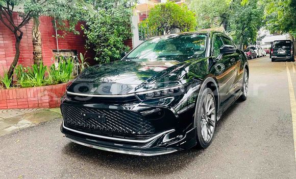 Buy New 2023 Toyota Crown in Dhaka, Dhaka Buy New 2023 Toyota Crown in Dhaka, Dhaka