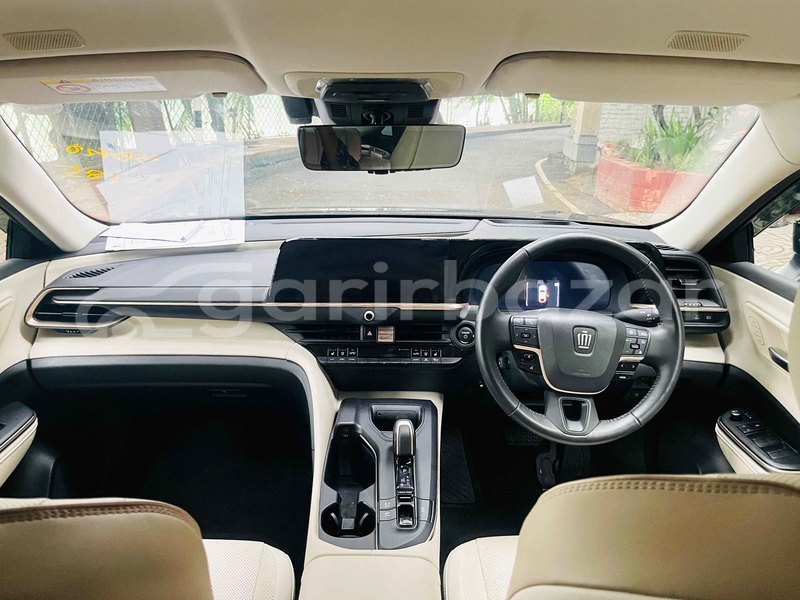 Big with watermark toyota crown dhaka dhaka 46871