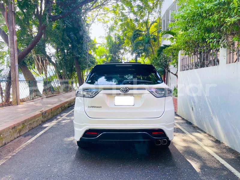 Big with watermark toyota harrier dhaka dhaka 46873