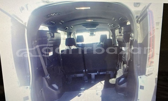 কেনা ব্যবহৃত Toyota Esquire White গাড়ী মধ্যে ঢাকা মধ্যে Dhaka কেনা ব্যবহৃত Toyota Esquire White গাড়ী মধ্যে ঢাকা মধ্যে Dhaka