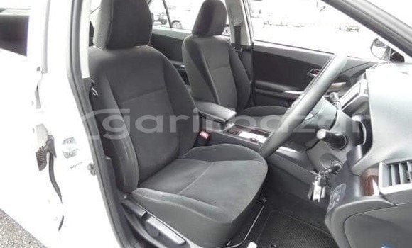 কেনা ব্যবহৃত Toyota Esquire White গাড়ী মধ্যে ঢাকা মধ্যে Dhaka কেনা ব্যবহৃত Toyota Esquire White গাড়ী মধ্যে ঢাকা মধ্যে Dhaka