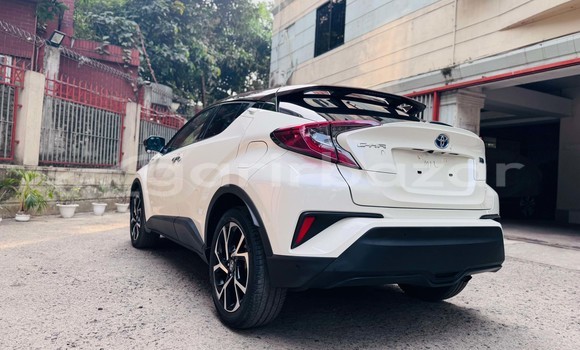 Buy New 2019 Toyota CH-R in Dhaka, Dhaka Buy New 2019 Toyota CH-R in Dhaka, Dhaka