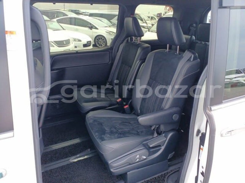 Big with watermark toyota esquire dhaka dhaka 46880