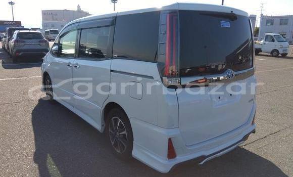 কেনা ব্যবহৃত Toyota Noah White গাড়ী মধ্যে ঢাকা মধ্যে Dhaka কেনা ব্যবহৃত Toyota Noah White গাড়ী মধ্যে ঢাকা মধ্যে Dhaka