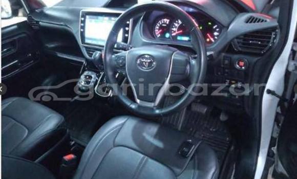 কেনা ব্যবহৃত Toyota Noah White গাড়ী মধ্যে ঢাকা মধ্যে Dhaka কেনা ব্যবহৃত Toyota Noah White গাড়ী মধ্যে ঢাকা মধ্যে Dhaka