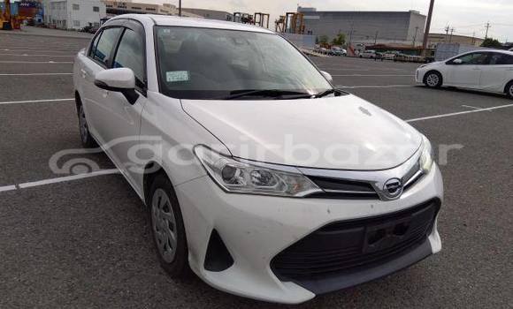 কেনা ব্যবহৃত Toyota axio White গাড়ী মধ্যে ঢাকা মধ্যে Dhaka কেনা ব্যবহৃত Toyota axio White গাড়ী মধ্যে ঢাকা মধ্যে Dhaka