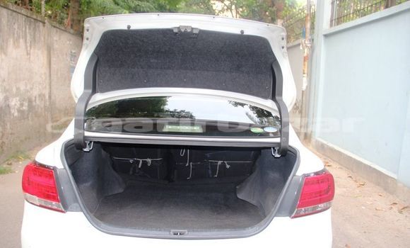 Buy Used 2016 Toyota Premio in Dhaka, Dhaka Buy Used 2016 Toyota Premio in Dhaka, Dhaka