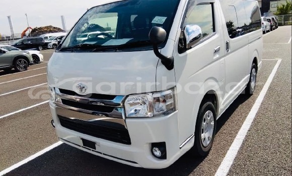 কেনা ব্যবহৃত Toyota Hiace White গাড়ী মধ্যে ঢাকা মধ্যে Dhaka কেনা ব্যবহৃত Toyota Hiace White গাড়ী মধ্যে ঢাকা মধ্যে Dhaka