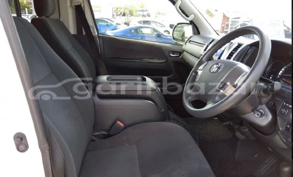 কেনা ব্যবহৃত Toyota Hiace White গাড়ী মধ্যে ঢাকা মধ্যে Dhaka কেনা ব্যবহৃত Toyota Hiace White গাড়ী মধ্যে ঢাকা মধ্যে Dhaka