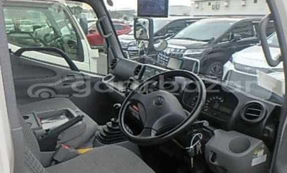 কেনা ব্যবহৃত Toyota Hiace dx freezer (-7)℉ 2018 White গাড়ী মধ্যে ঢাকা মধ্যে Dhaka কেনা ব্যবহৃত Toyota Hiace dx freezer (-7)℉ 2018 White গাড়ী মধ্যে ঢাকা মধ্যে Dhaka