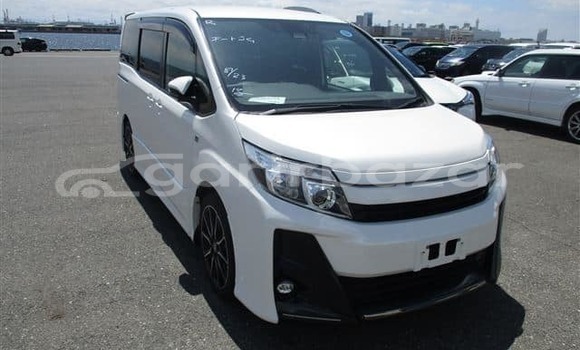 কেনা ব্যবহৃত Toyota Noah White গাড়ী মধ্যে ঢাকা মধ্যে Dhaka কেনা ব্যবহৃত Toyota Noah White গাড়ী মধ্যে ঢাকা মধ্যে Dhaka