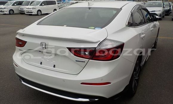 Buy Used 2019 Honda Insight in Dhaka, Dhaka Buy Used 2019 Honda Insight in Dhaka, Dhaka