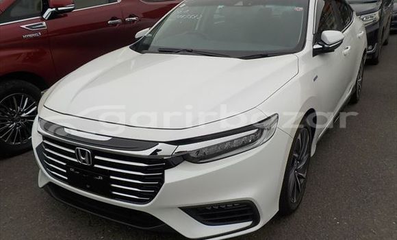 Buy Used 2019 Honda Insight in Dhaka, Dhaka Buy Used 2019 Honda Insight in Dhaka, Dhaka