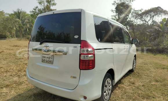 কেনা ব্যবহৃত Toyota Noah White গাড়ী মধ্যে ঢাকা মধ্যে Dhaka কেনা ব্যবহৃত Toyota Noah White গাড়ী মধ্যে ঢাকা মধ্যে Dhaka