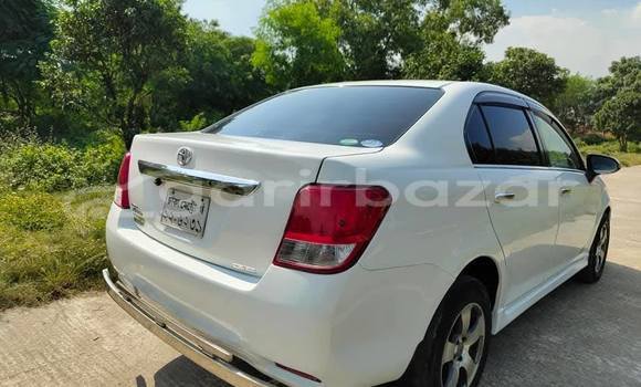কেনা ব্যবহৃত Toyota axio White গাড়ী মধ্যে ঢাকা মধ্যে Dhaka কেনা ব্যবহৃত Toyota axio White গাড়ী মধ্যে ঢাকা মধ্যে Dhaka