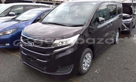 Buy Used 2019 Toyota Noah in Dhaka, Dhaka Buy Used 2019 Toyota Noah in Dhaka, Dhaka