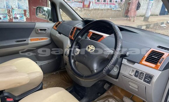 Buy Used 2002 Toyota Noah in Dhaka, Dhaka Buy Used 2002 Toyota Noah in Dhaka, Dhaka