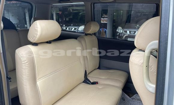 Buy Used 2002 Toyota Noah in Dhaka, Dhaka Buy Used 2002 Toyota Noah in Dhaka, Dhaka
