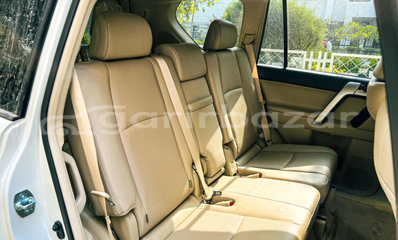 Buy Used 2021 Toyota Land cruiser prado in Dhaka, Dhaka Buy Used 2021 Toyota Land cruiser prado in Dhaka, Dhaka