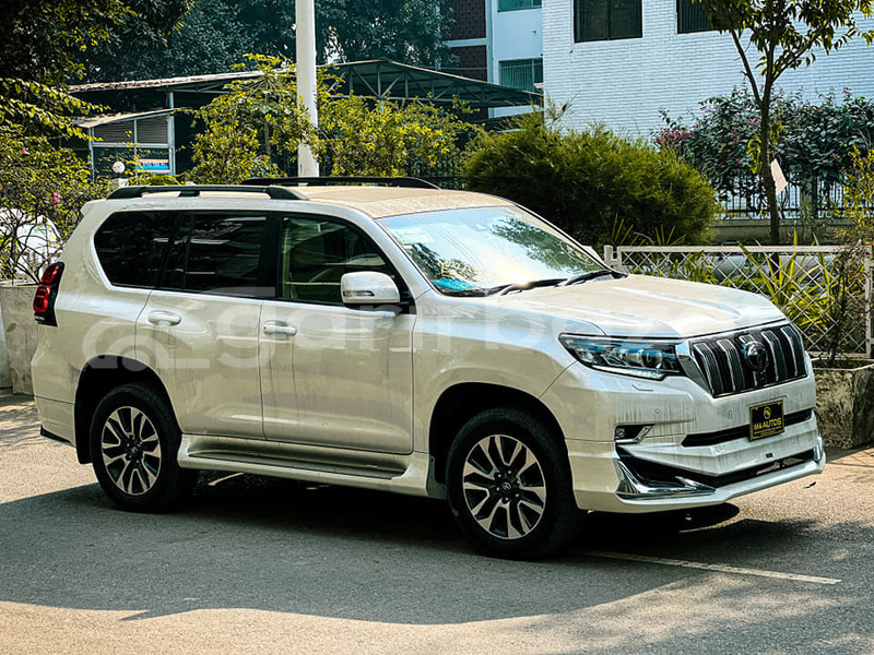 Big with watermark toyota land cruiser prado dhaka dhaka 46985