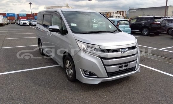 কেনা ব্যবহৃত Toyota Noah Other গাড়ী মধ্যে ঢাকা মধ্যে Dhaka কেনা ব্যবহৃত Toyota Noah Other গাড়ী মধ্যে ঢাকা মধ্যে Dhaka