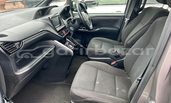 কেনা ব্যবহৃত Toyota Esquire Other গাড়ী মধ্যে ঢাকা মধ্যে Dhaka কেনা ব্যবহৃত Toyota Esquire Other গাড়ী মধ্যে ঢাকা মধ্যে Dhaka