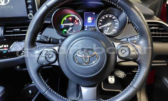 কেনা ব্যবহৃত Toyota C-HR White গাড়ী মধ্যে ঢাকা মধ্যে Dhaka কেনা ব্যবহৃত Toyota C-HR White গাড়ী মধ্যে ঢাকা মধ্যে Dhaka