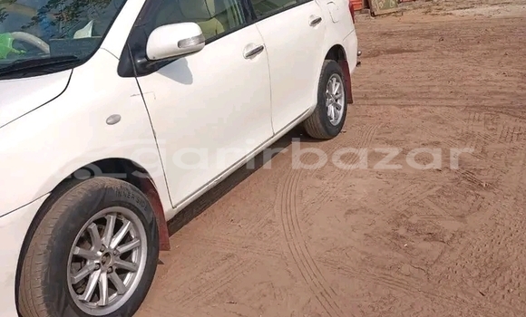 Buy Used Toyota Axio in Gafargaon, Maimansingh Buy Used Toyota Axio in Gafargaon, Maimansingh