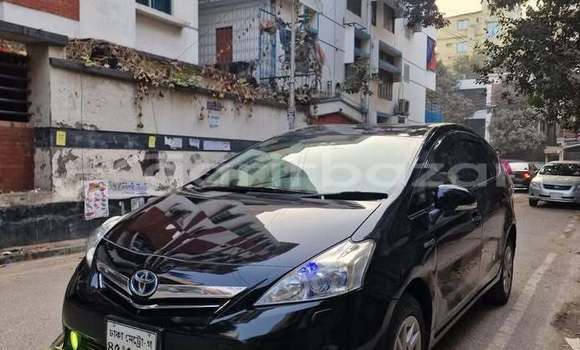 Buy Used 2014 Toyota prius in Dhaka, Dhaka Buy Used 2014 Toyota prius in Dhaka, Dhaka