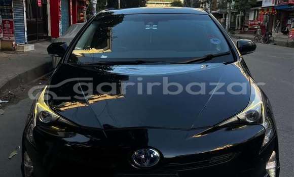 Buy Used 2017 Toyota prius in Dhaka, Dhaka Buy Used 2017 Toyota prius in Dhaka, Dhaka