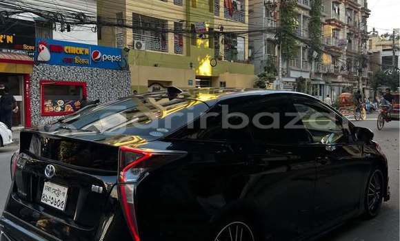 Buy Used 2017 Toyota prius in Dhaka, Dhaka Buy Used 2017 Toyota prius in Dhaka, Dhaka
