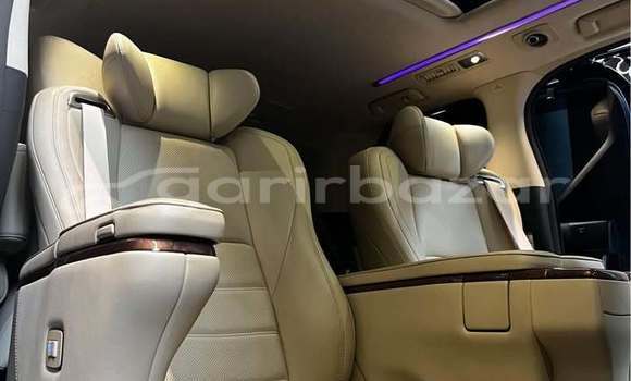 Buy Used 2017 Toyota Alphard in Dhaka, Dhaka Buy Used 2017 Toyota Alphard in Dhaka, Dhaka