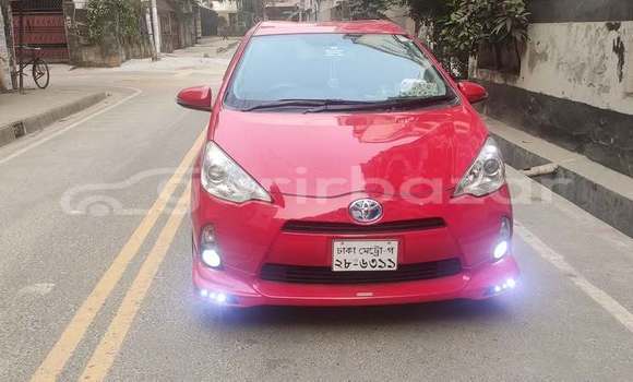 Buy Used 2013 Toyota Vitz in Dhaka, Dhaka Buy Used 2013 Toyota Vitz in Dhaka, Dhaka