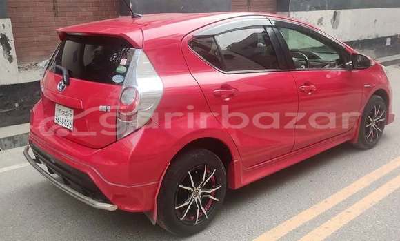 Buy Used 2013 Toyota Vitz in Dhaka, Dhaka Buy Used 2013 Toyota Vitz in Dhaka, Dhaka