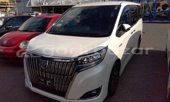 Buy Used 2019 Toyota Esquire in Dhaka, Dhaka Buy Used 2019 Toyota Esquire in Dhaka, Dhaka