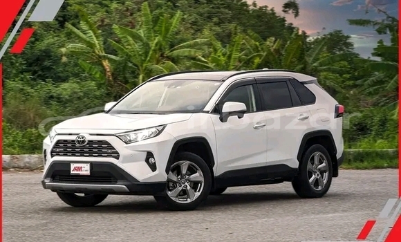 Buy Used Toyota Rav4 g hybrid sunroof 2019 in Bagerhat, Khulna Buy Used Toyota Rav4 g hybrid sunroof 2019 in Bagerhat, Khulna
