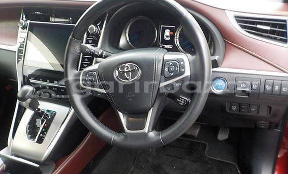 Buy Used 2019 Toyota Harrier in Dhaka, Dhaka Buy Used 2019 Toyota Harrier in Dhaka, Dhaka