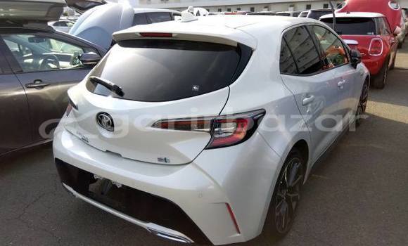 Buy Used 2021 Toyota corolla in Dhaka, Dhaka Buy Used 2021 Toyota corolla in Dhaka, Dhaka