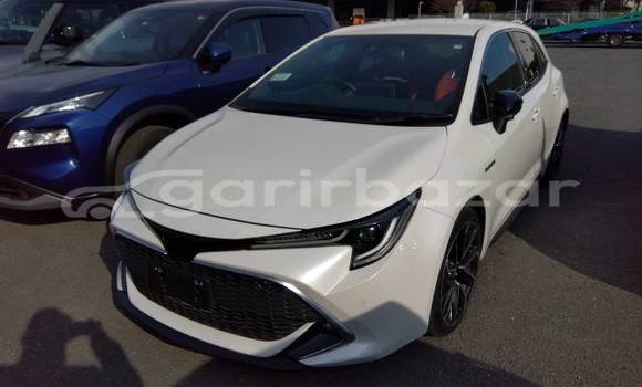 Buy Used 2021 Toyota corolla in Dhaka, Dhaka Buy Used 2021 Toyota corolla in Dhaka, Dhaka