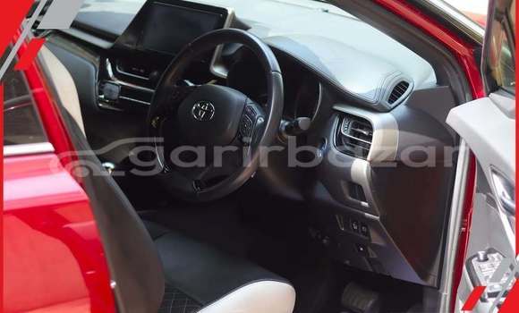 Buy Used 2018 Toyota C-HR in Dhaka, Dhaka Buy Used 2018 Toyota C-HR in Dhaka, Dhaka