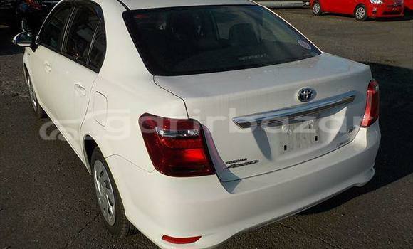 কেনা ব্যবহৃত Toyota axio White গাড়ী মধ্যে ঢাকা মধ্যে Dhaka কেনা ব্যবহৃত Toyota axio White গাড়ী মধ্যে ঢাকা মধ্যে Dhaka