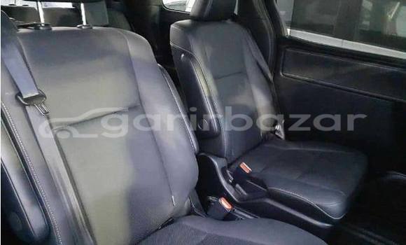 কেনা ব্যবহৃত Toyota Esquire Black গাড়ী মধ্যে ঢাকা মধ্যে Dhaka কেনা ব্যবহৃত Toyota Esquire Black গাড়ী মধ্যে ঢাকা মধ্যে Dhaka