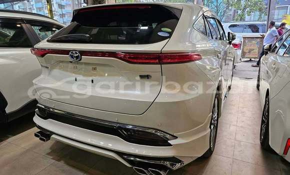 কেনা ব্যবহৃত Toyota Harrier White গাড়ী মধ্যে ঢাকা মধ্যে Dhaka কেনা ব্যবহৃত Toyota Harrier White গাড়ী মধ্যে ঢাকা মধ্যে Dhaka