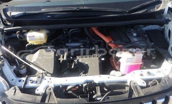 কেনা ব্যবহৃত Toyota Esquire White গাড়ী মধ্যে ঢাকা মধ্যে Dhaka কেনা ব্যবহৃত Toyota Esquire White গাড়ী মধ্যে ঢাকা মধ্যে Dhaka