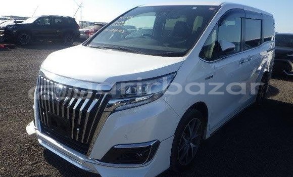 কেনা ব্যবহৃত Toyota Esquire White গাড়ী মধ্যে ঢাকা মধ্যে Dhaka কেনা ব্যবহৃত Toyota Esquire White গাড়ী মধ্যে ঢাকা মধ্যে Dhaka